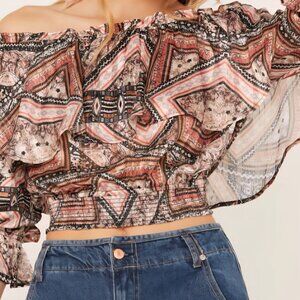 Shyanne Women's Ruffle Off Shoulder Chiffon Top